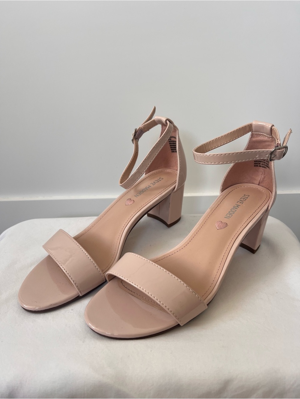 Steve Madden Girls' Blush Patent Block Heel Sandals
